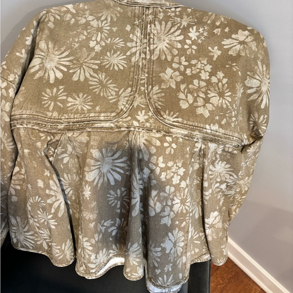 BRAND NEW FREE PEOPLE JACKET - Picture 7 of 7
